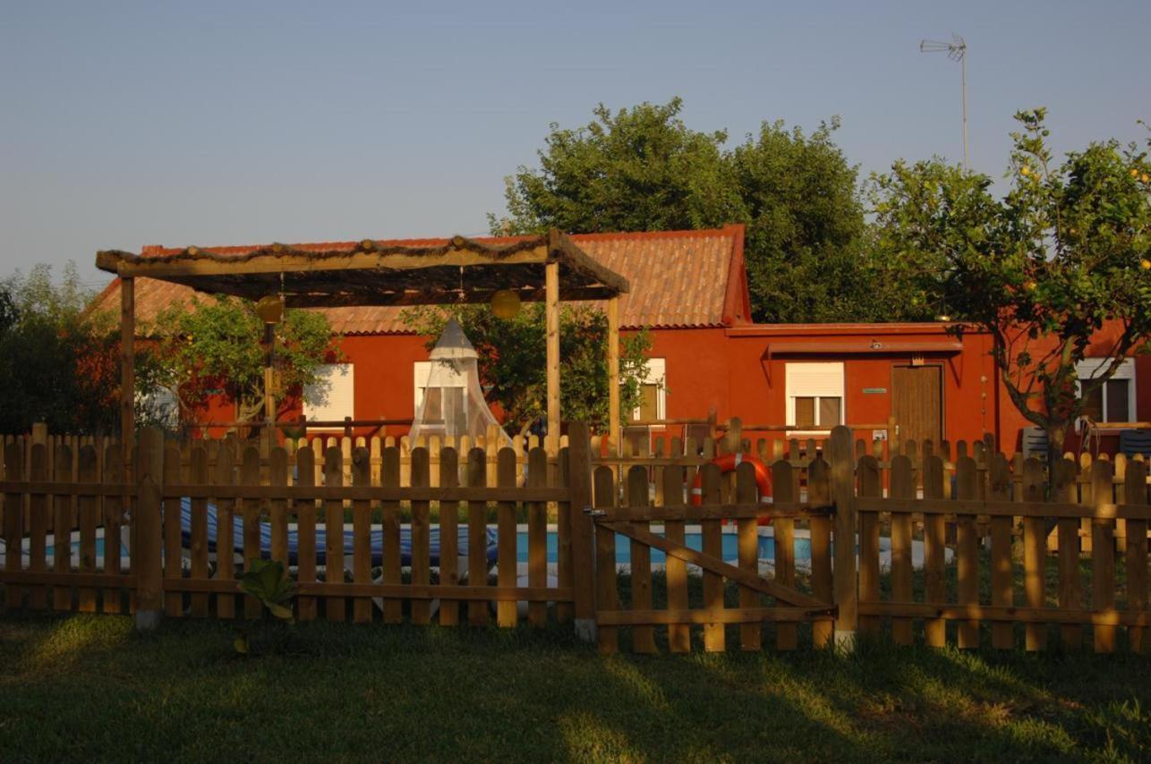 Pensjonat Karma House Casares Zewnętrze zdjęcie