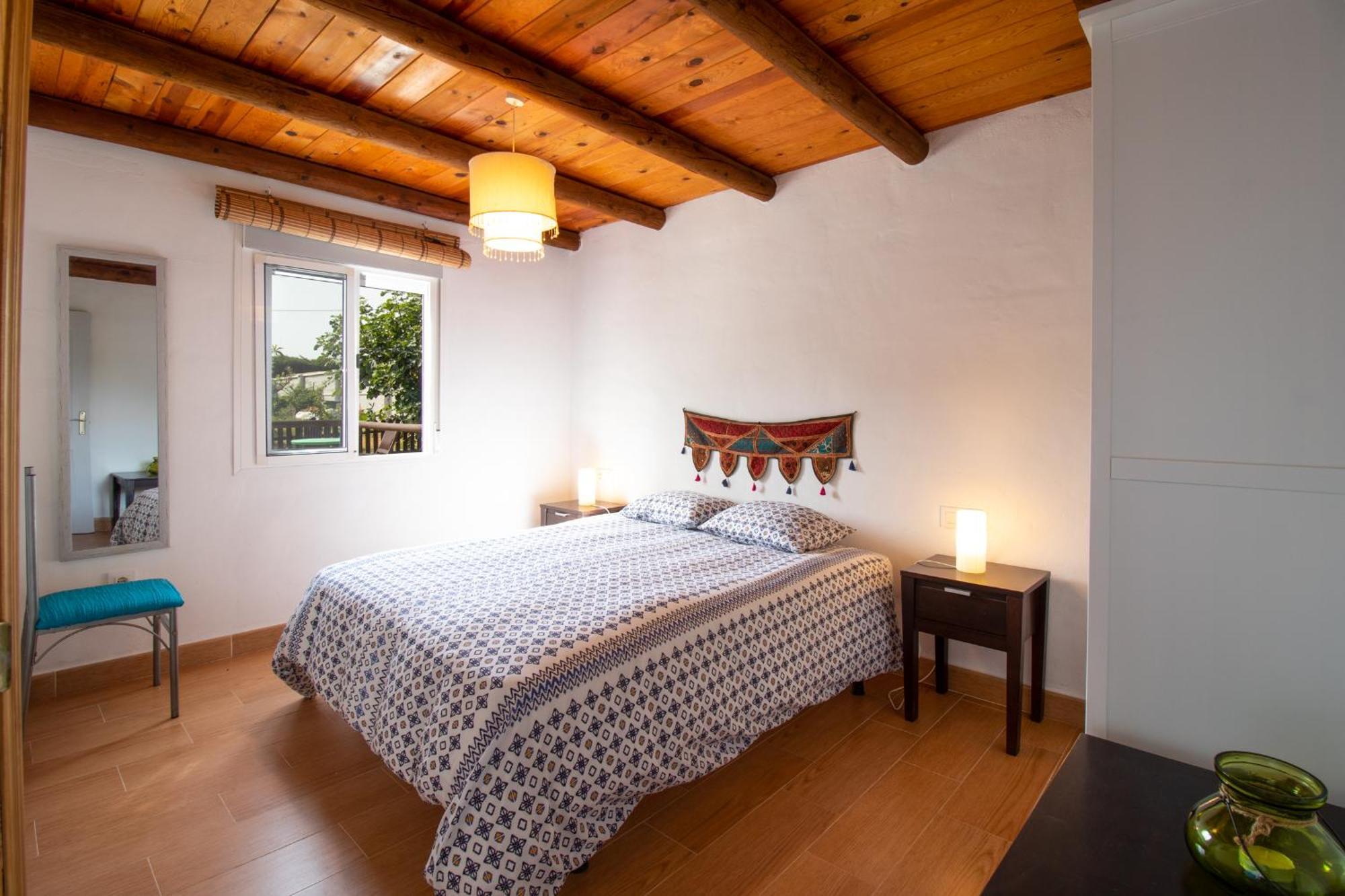 Pensjonat Karma House Casares Zewnętrze zdjęcie