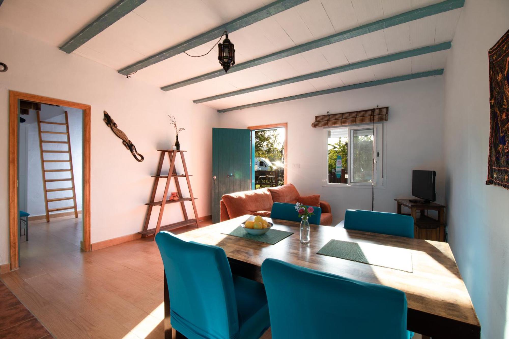 Pensjonat Karma House Casares Zewnętrze zdjęcie